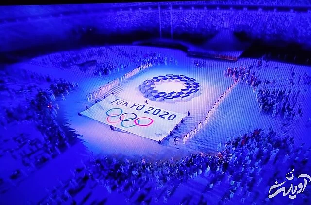 همه چیز درباره مراسم افتتاحیه المپیک ۲۰۲۰/ از حضور پرتعداد آمریکایی ها تا ورزشکار تونگایی که برهنه به ورزشگاه آمد/ کاروان ورزشی ایران با همان لباس قبلی رژه رفت/ عکس و ویدئو